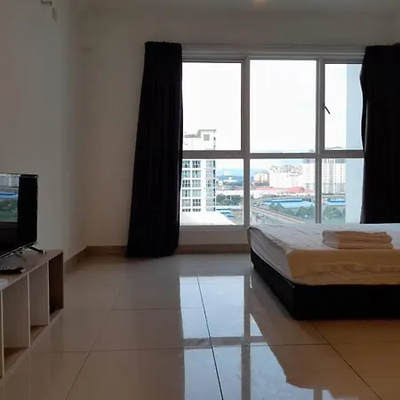 Pacific Place Ara Damansara Lrt Pool Parking Netflix Kitchen By Kenangan Homes Petaling Jaya Exterior photo