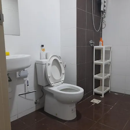 Pacific Place Ara Damansara Lrt Pool Parking Netflix Kitchen By Kenangan Homes Petaling Jaya Exterior photo