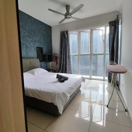 Pacific Place Ara Damansara Lrt Pool Parking Netflix Kitchen By Kenangan Homes Petaling Jaya Room photo