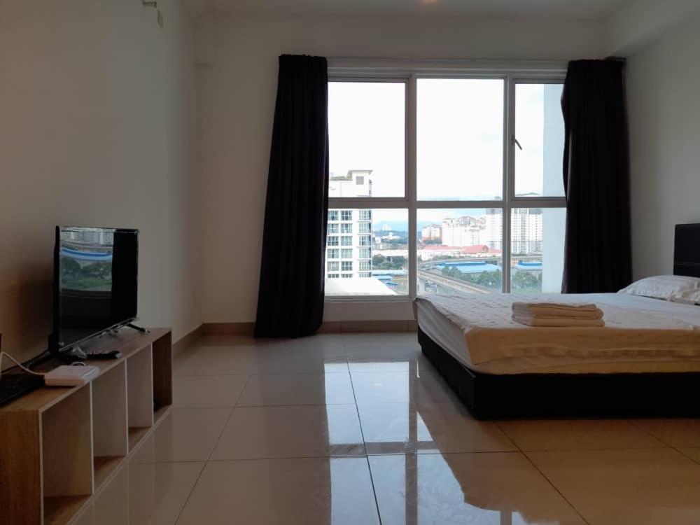 Pacific Place Ara Damansara Lrt Pool Parking Netflix Kitchen By Kenangan Homes Apartment *