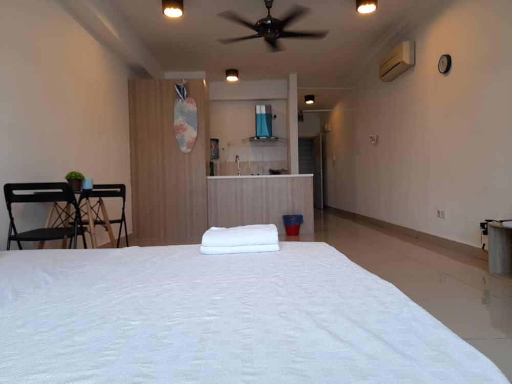 Apartment Pacific Place Ara Damansara Lrt Pool Parking Netflix Kitchen By Kenangan Homes