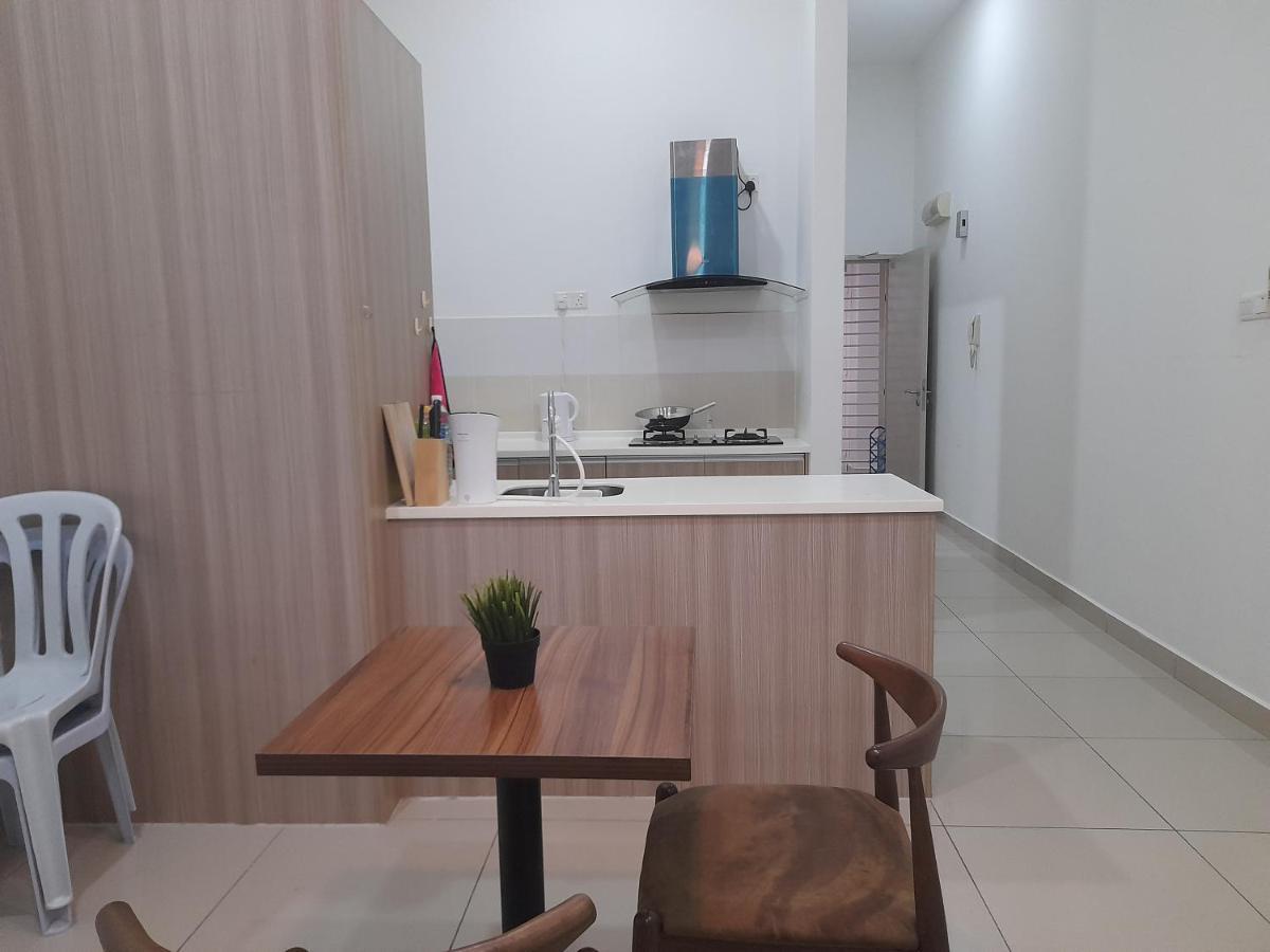 Apartemen Pacific Place Ara Damansara Lrt Pool Parking Netflix Kitchen By Kenangan Homes Petaling Jaya