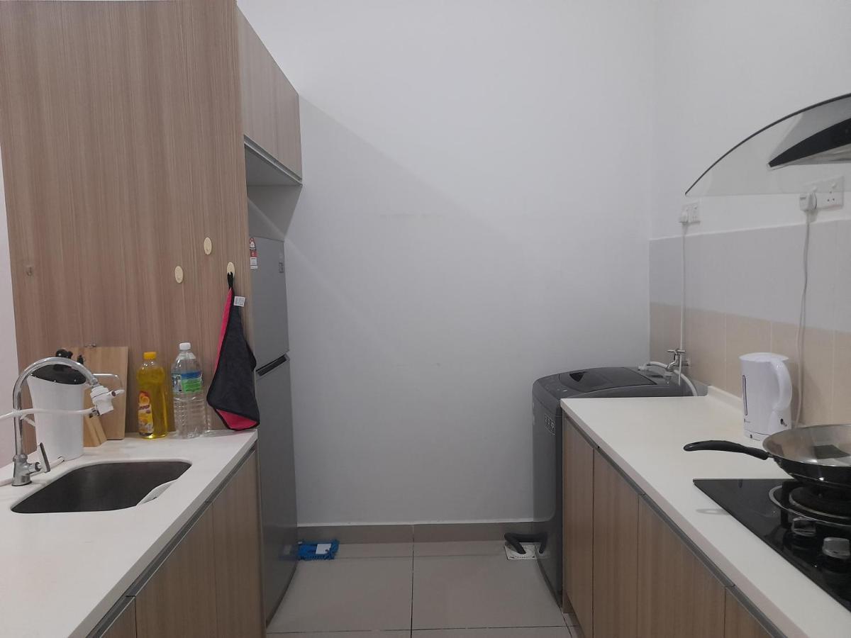 Pacific Place Ara Damansara Lrt Pool Parking Netflix Kitchen By Kenangan Homes Petaling Jaya