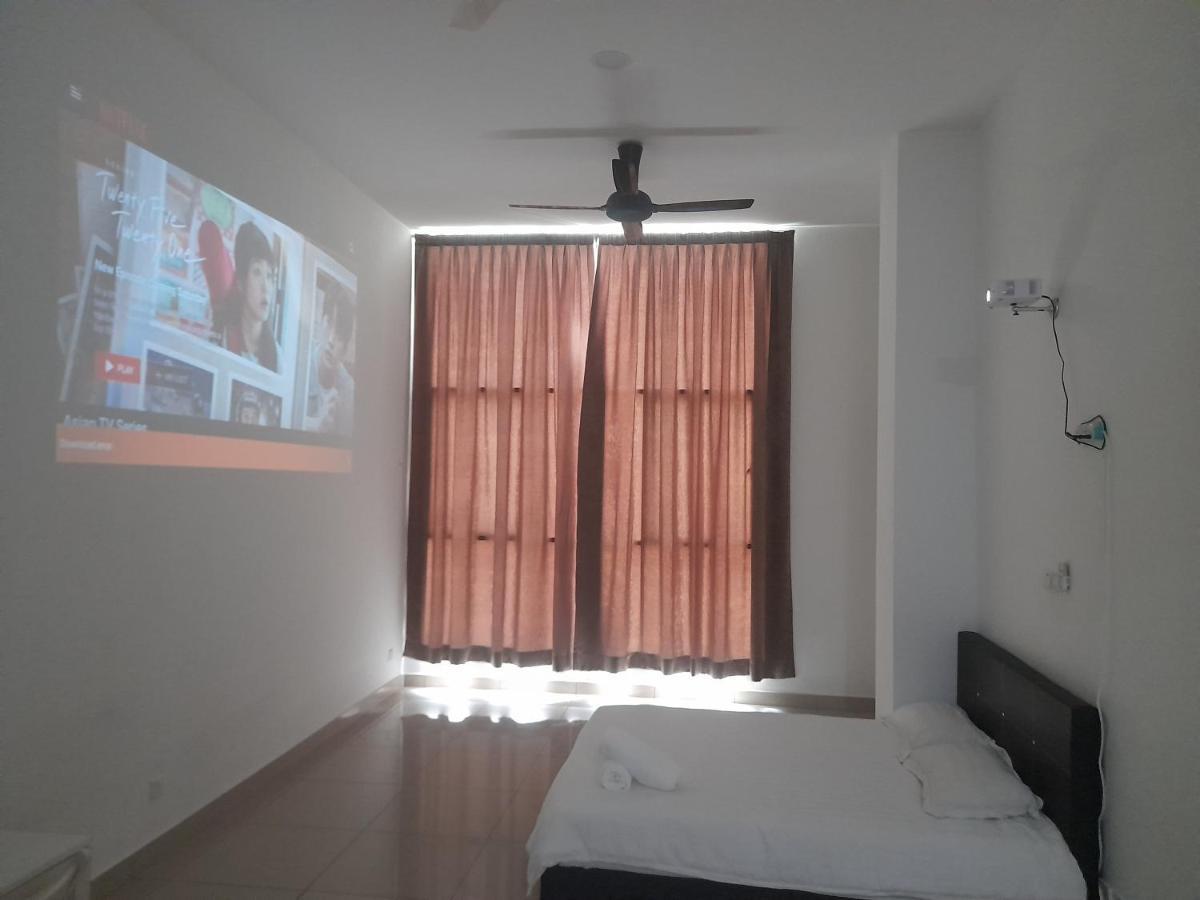 Apartment Pacific Place Ara Damansara Lrt Pool Parking Netflix Kitchen By Kenangan Homes Petaling Jaya