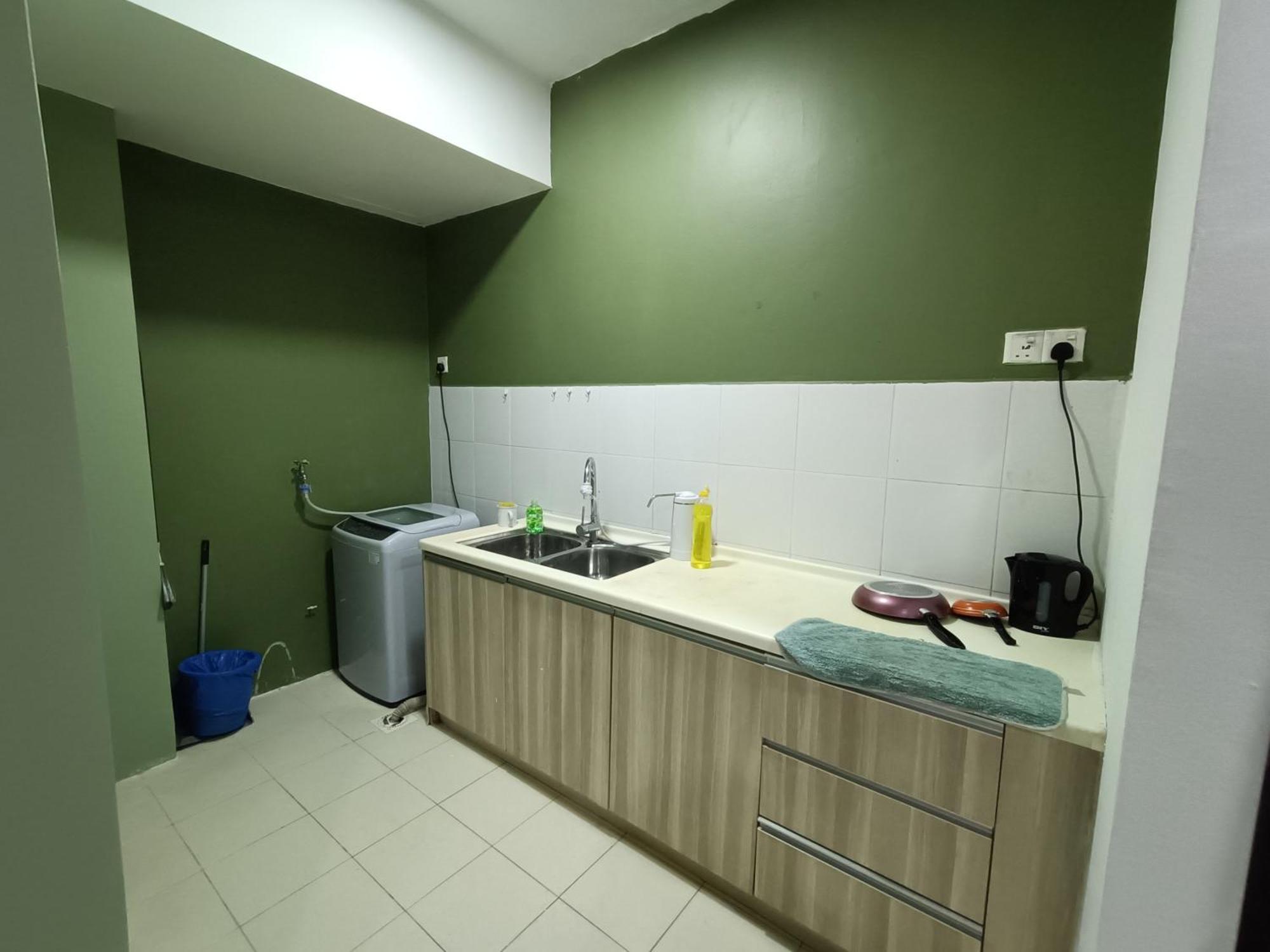 Pacific Place Ara Damansara Lrt Pool Parking Netflix Kitchen By Kenangan Homes
