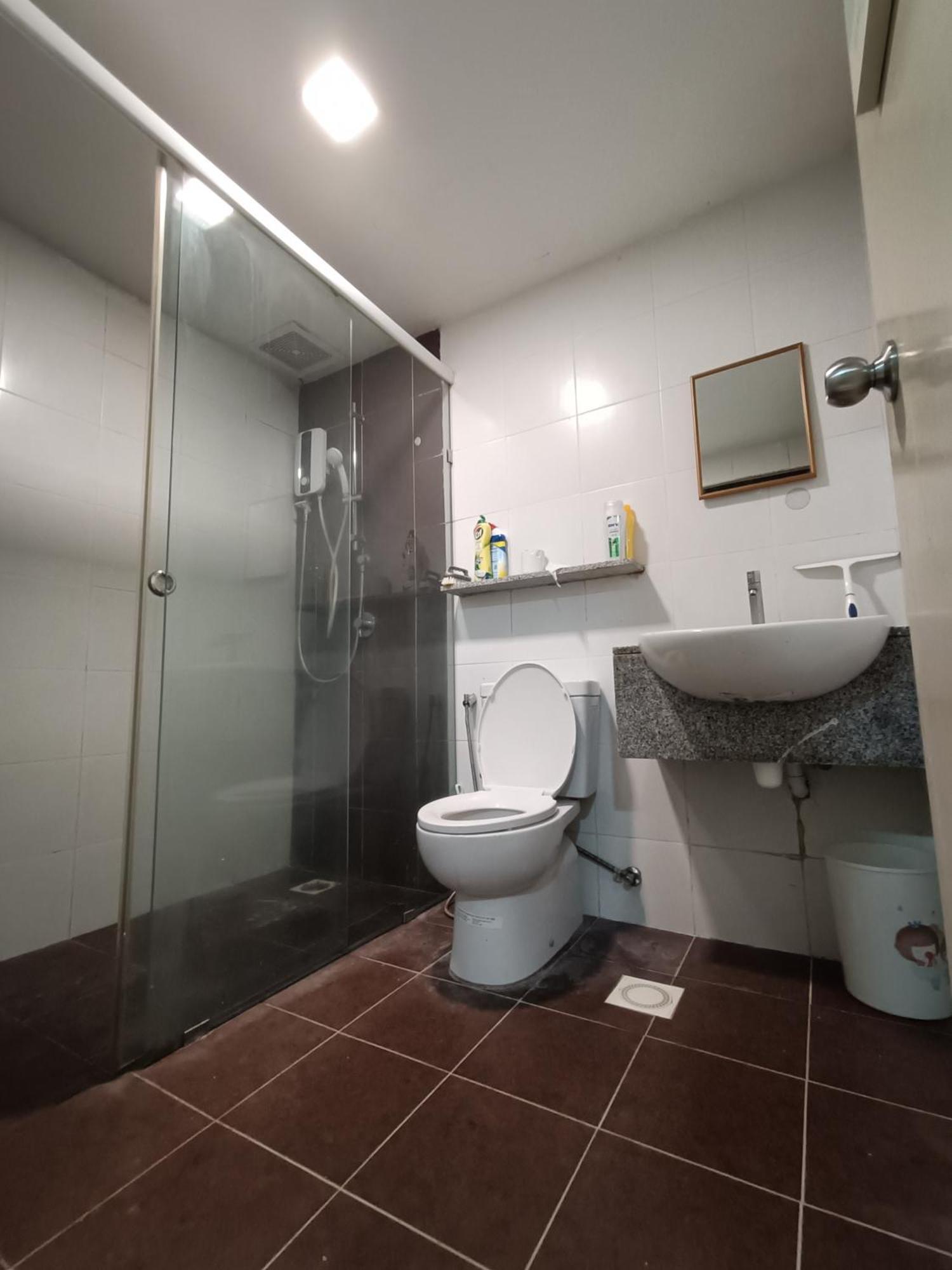 Pacific Place Ara Damansara Lrt Pool Parking Netflix Kitchen By Kenangan Homes * Petaling Jaya